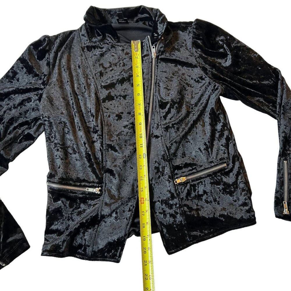 Disney Coco Junior Teen XL Moto Jacket Black Velvet Velour Rose Embroidered - Picture 11 of 13